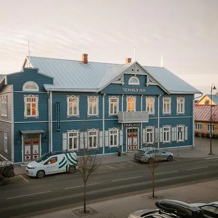 Freinholdi Maja Kuelaliskorter 1 - With Sauna Daire